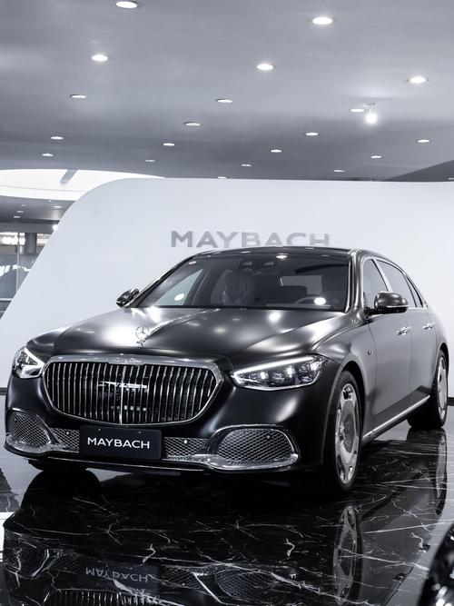 成都双流区景冠翔企业管理咨询岚图汽车的售后服务让用户无忧出行，迈巴赫未来的豪华车趋势